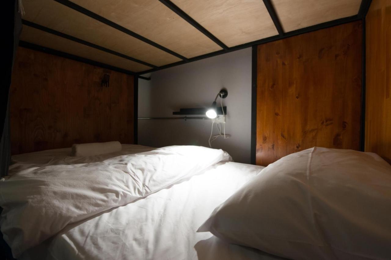 4Share Hostel (Adults Only) Μπανγκόκ Εξωτερικό φωτογραφία
