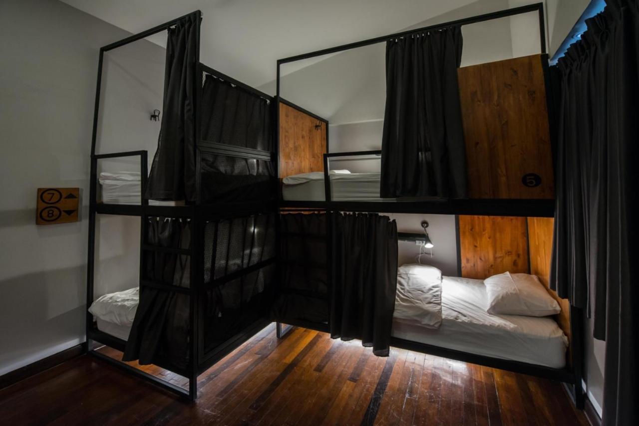 4Share Hostel (Adults Only) Μπανγκόκ Εξωτερικό φωτογραφία