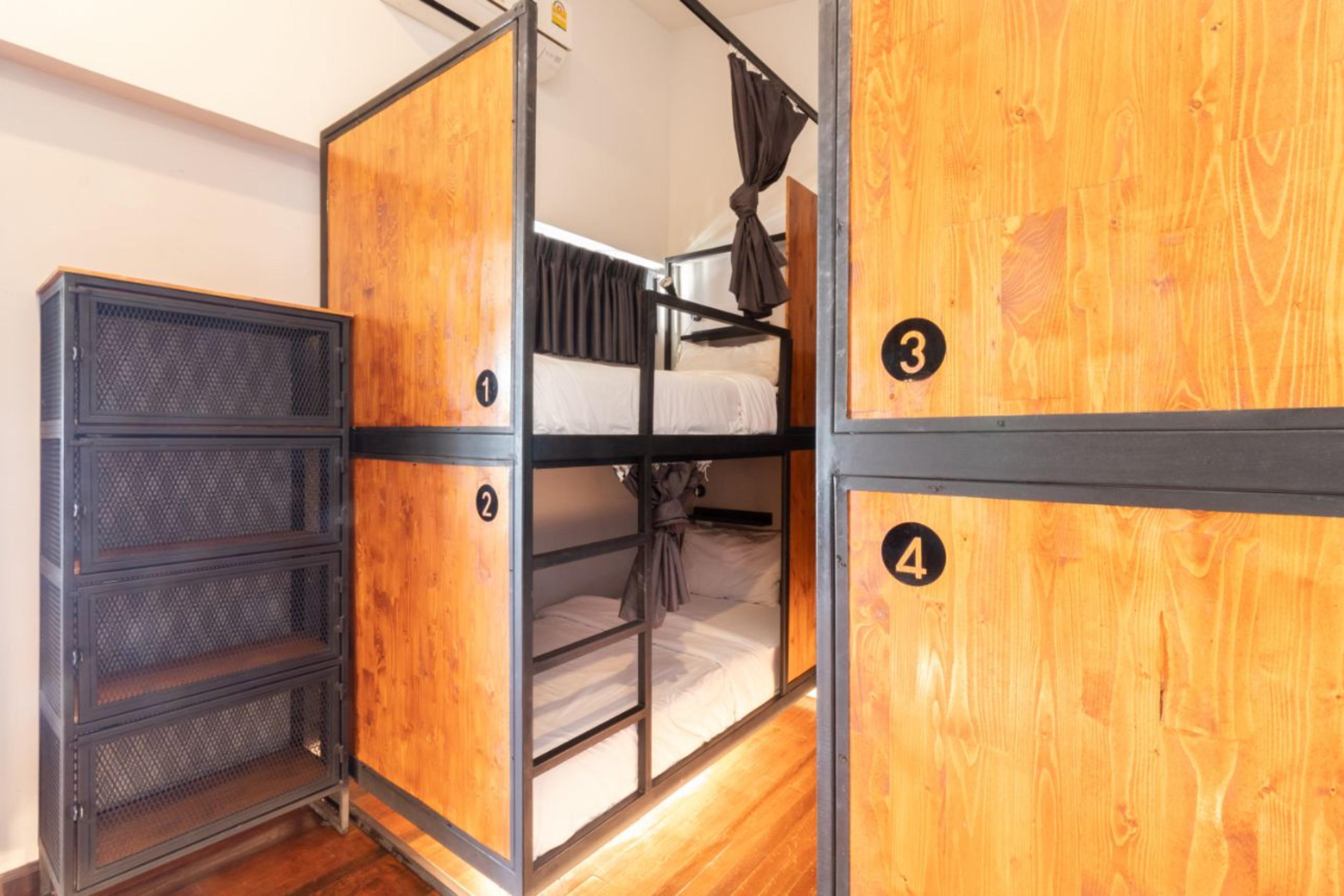 4Share Hostel (Adults Only) Μπανγκόκ Εξωτερικό φωτογραφία
