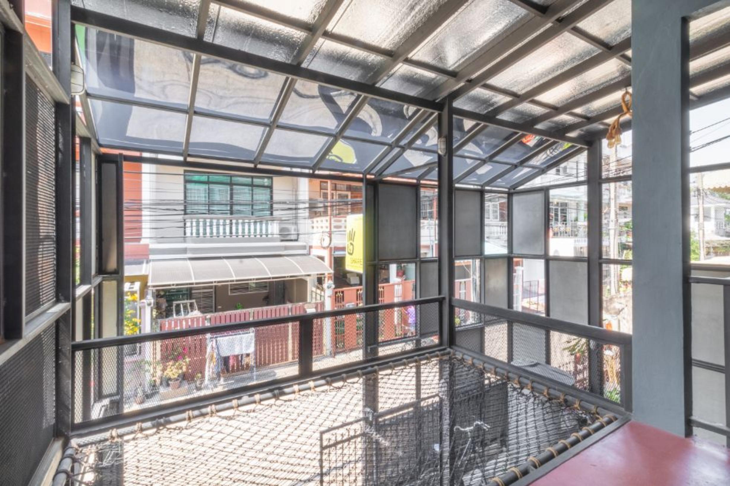 4Share Hostel (Adults Only) Μπανγκόκ Εξωτερικό φωτογραφία